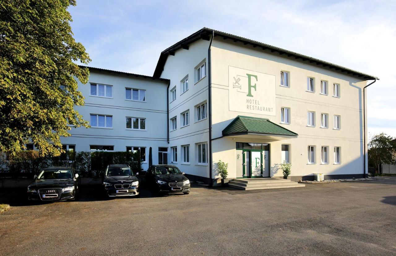 F Hotel 24H Check-In Hörsching Eksteriør billede