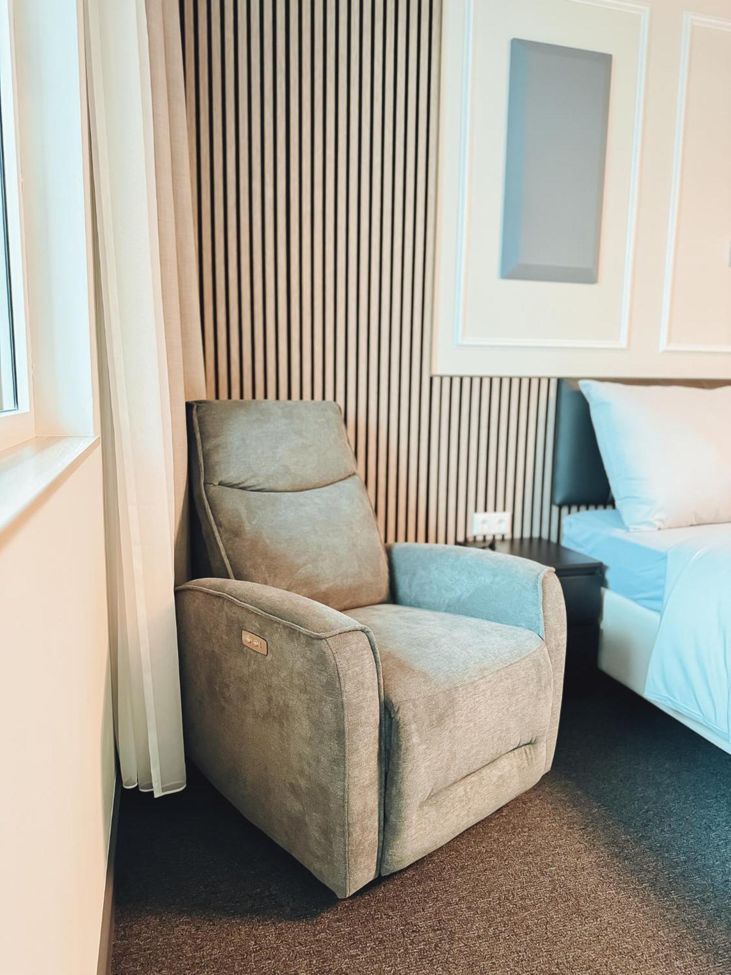 F Hotel 24H Check-In Hörsching Eksteriør billede